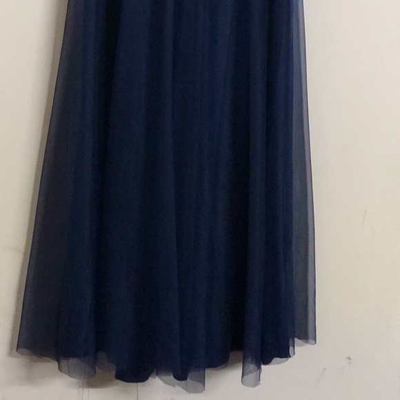 Dress - Picture 2 of 6